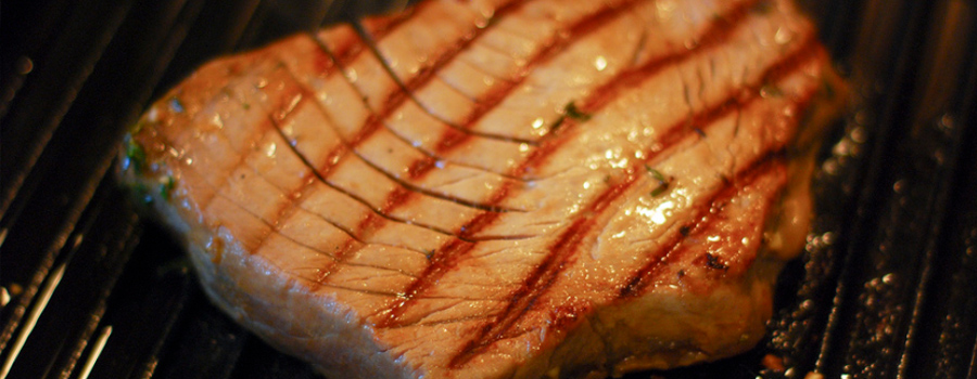 High protein Tuna Steaks with red chilli mash recipe!