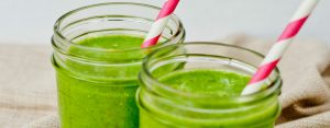 Super greens vs Multivitamins : The best way to get your vitamins!