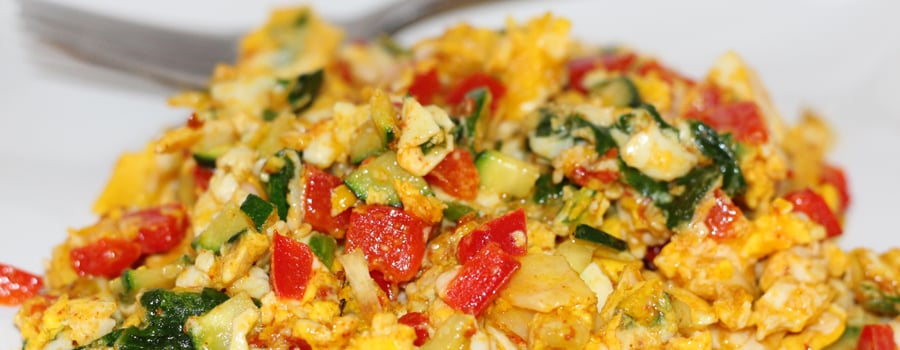 Bodybuilding diet for Hardgainers - Muscle mash-up meal #1: Egg and Veggie super scramble